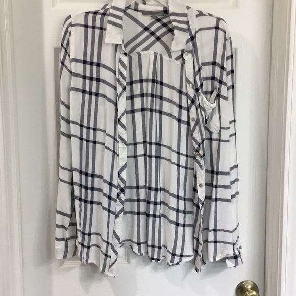 Tops - L/s button up shirt medium